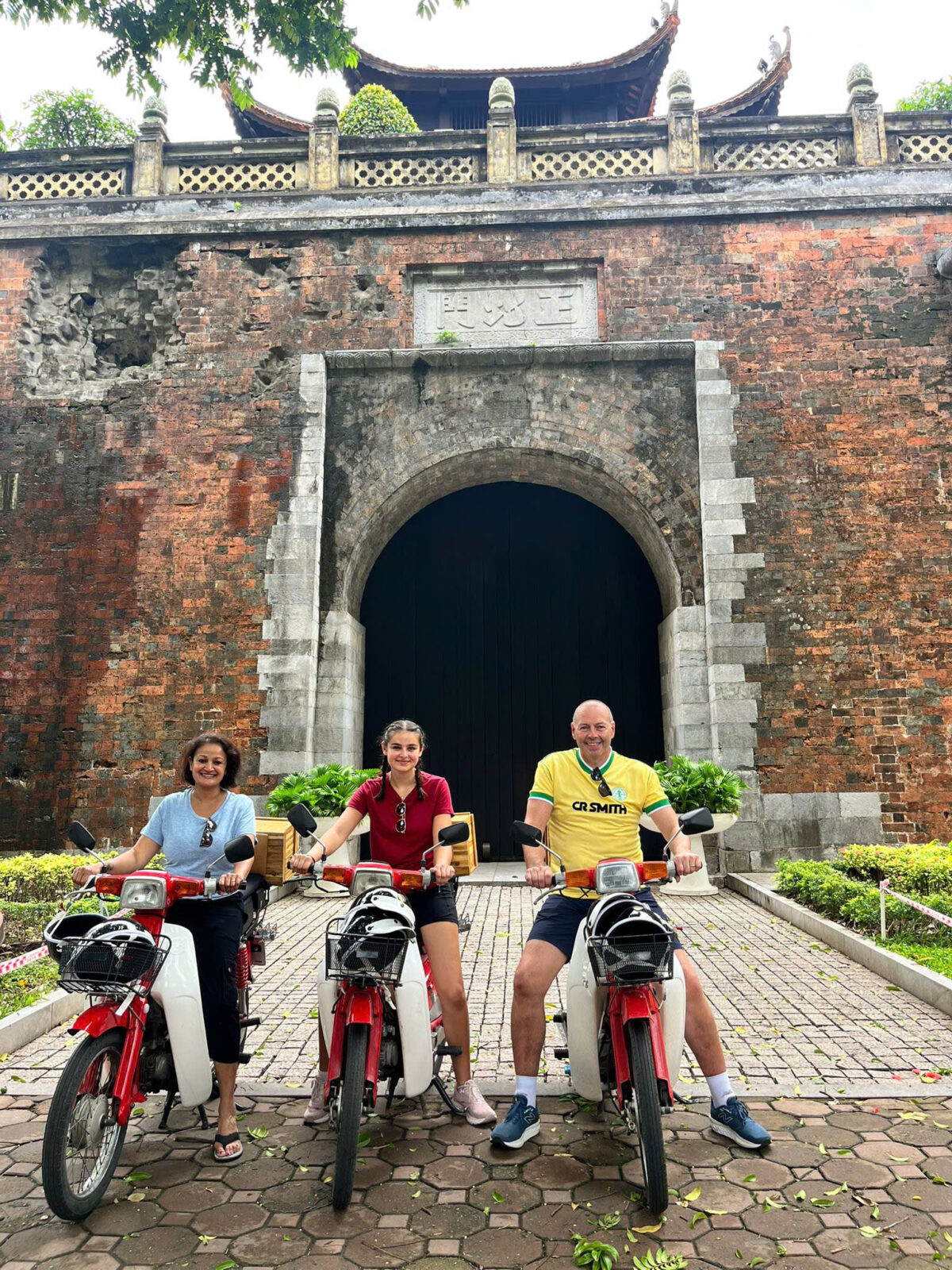 Hanoi City Tour Echoes of Time (Haft Day) - Image 13